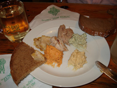 Leckerschmecker Essen im Heurigen...